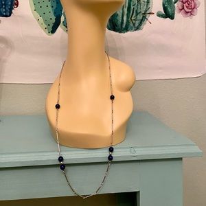 Vintage navy blue and silver Sarah Coventry necklace! Practically brand new! 💙